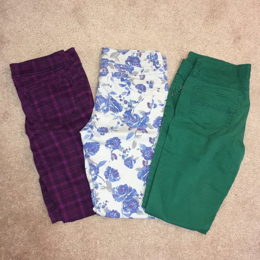 3 pairs of SO jeggings. Size 9.